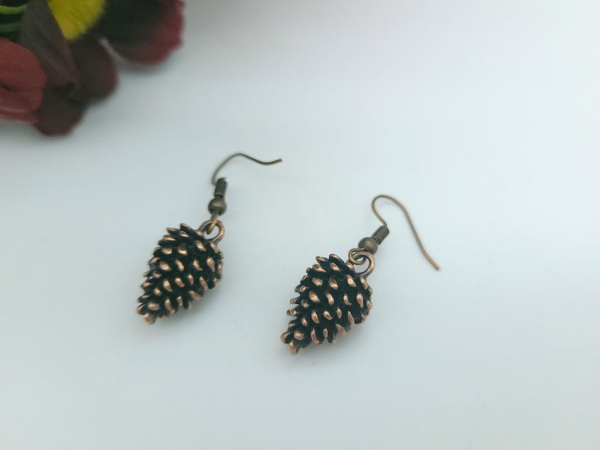 Tannenzapfen Kupferfarbe Ohrringe